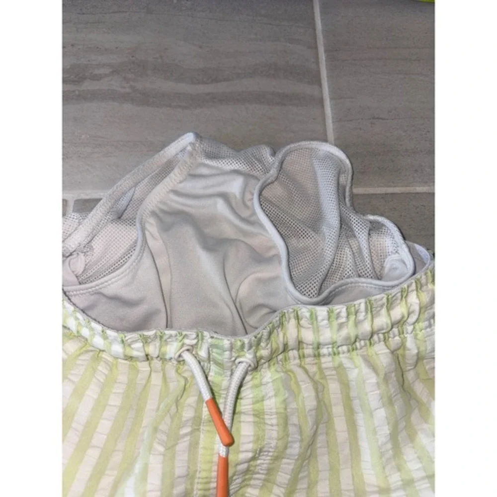 Cat & Jack Boys Lime Green‎ White Striped Seersucker Swim Trunks Size Medium